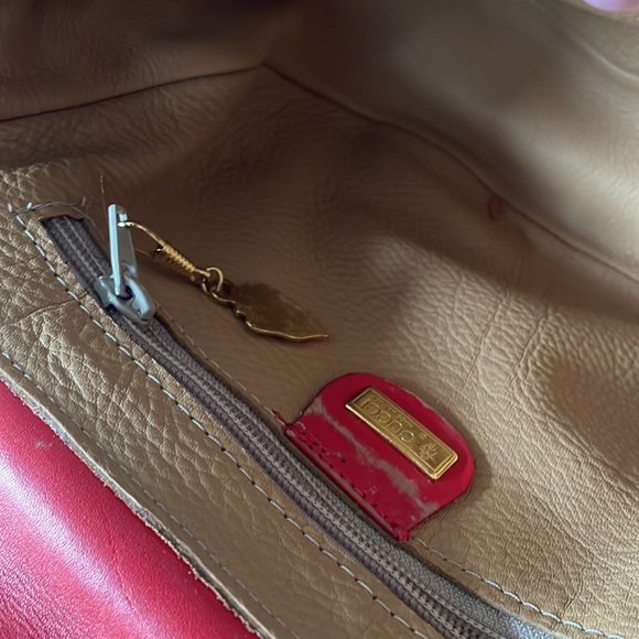 Authentic Shoulder/Crossbody Leather Bag Gucci. - Picture 10 of 17